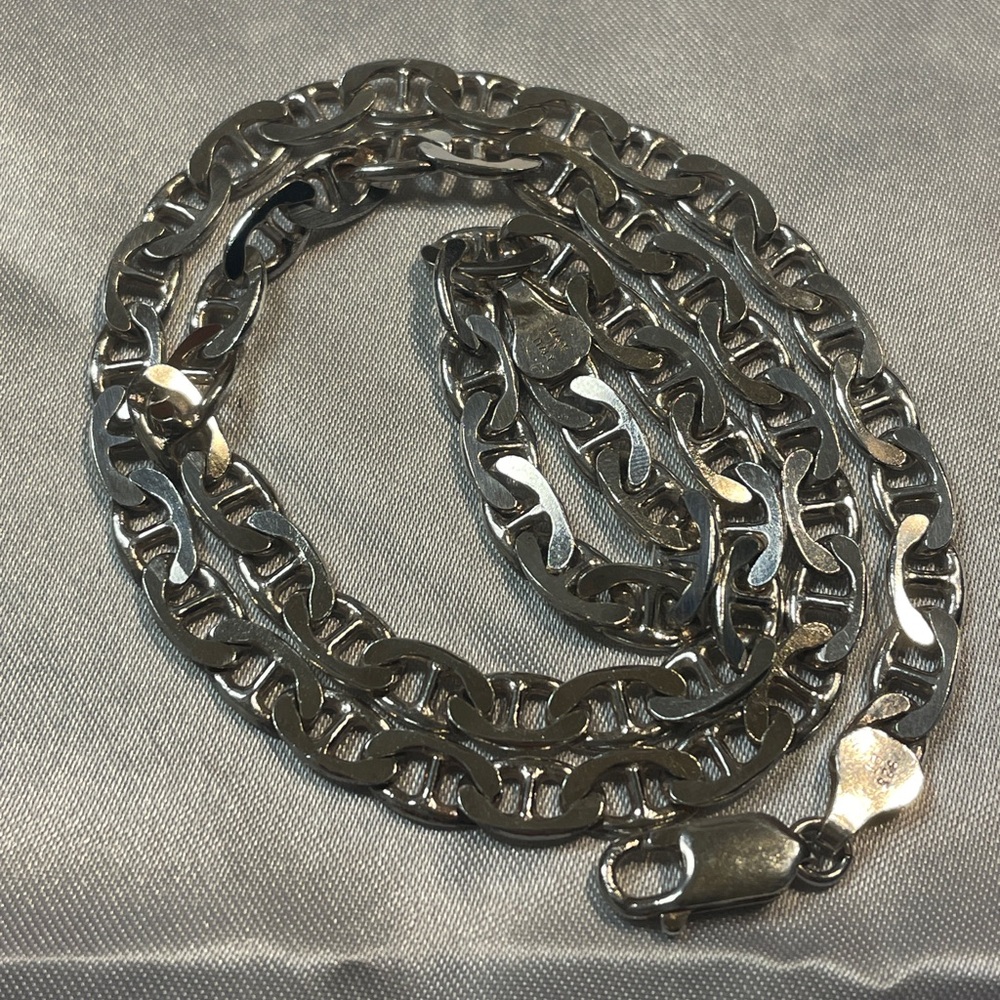 Men’s Necklace